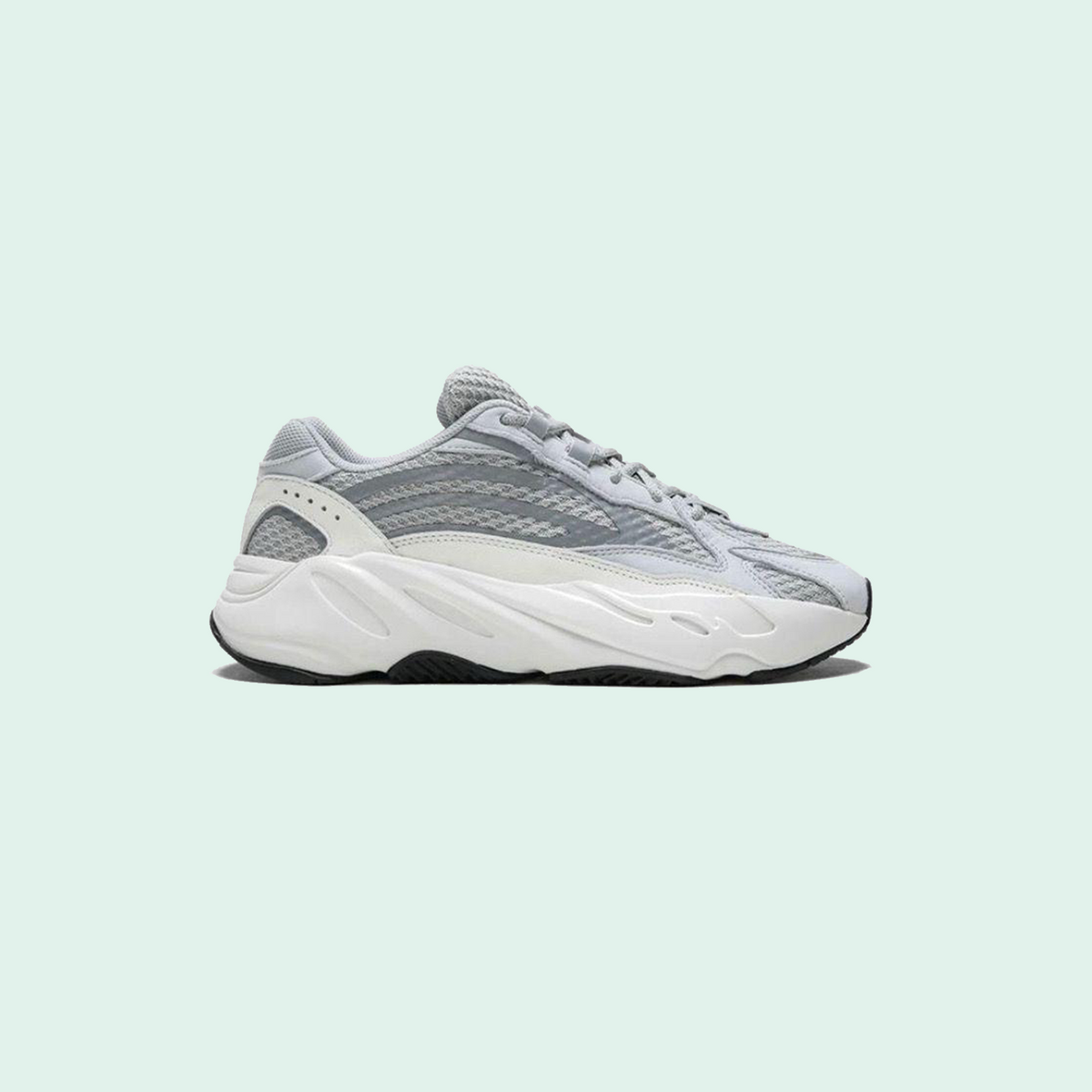 Adidas Yeezy 700